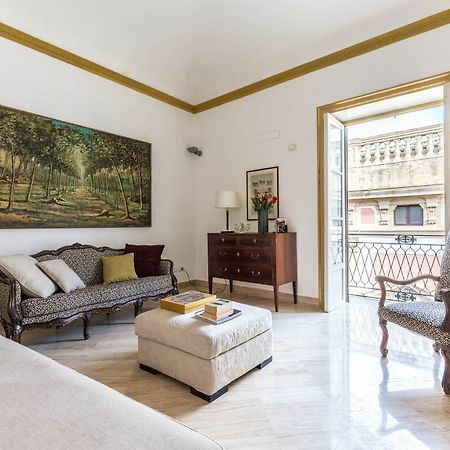 Sant'Elia Prestige Apartment With Balcony Palermo Luaran gambar