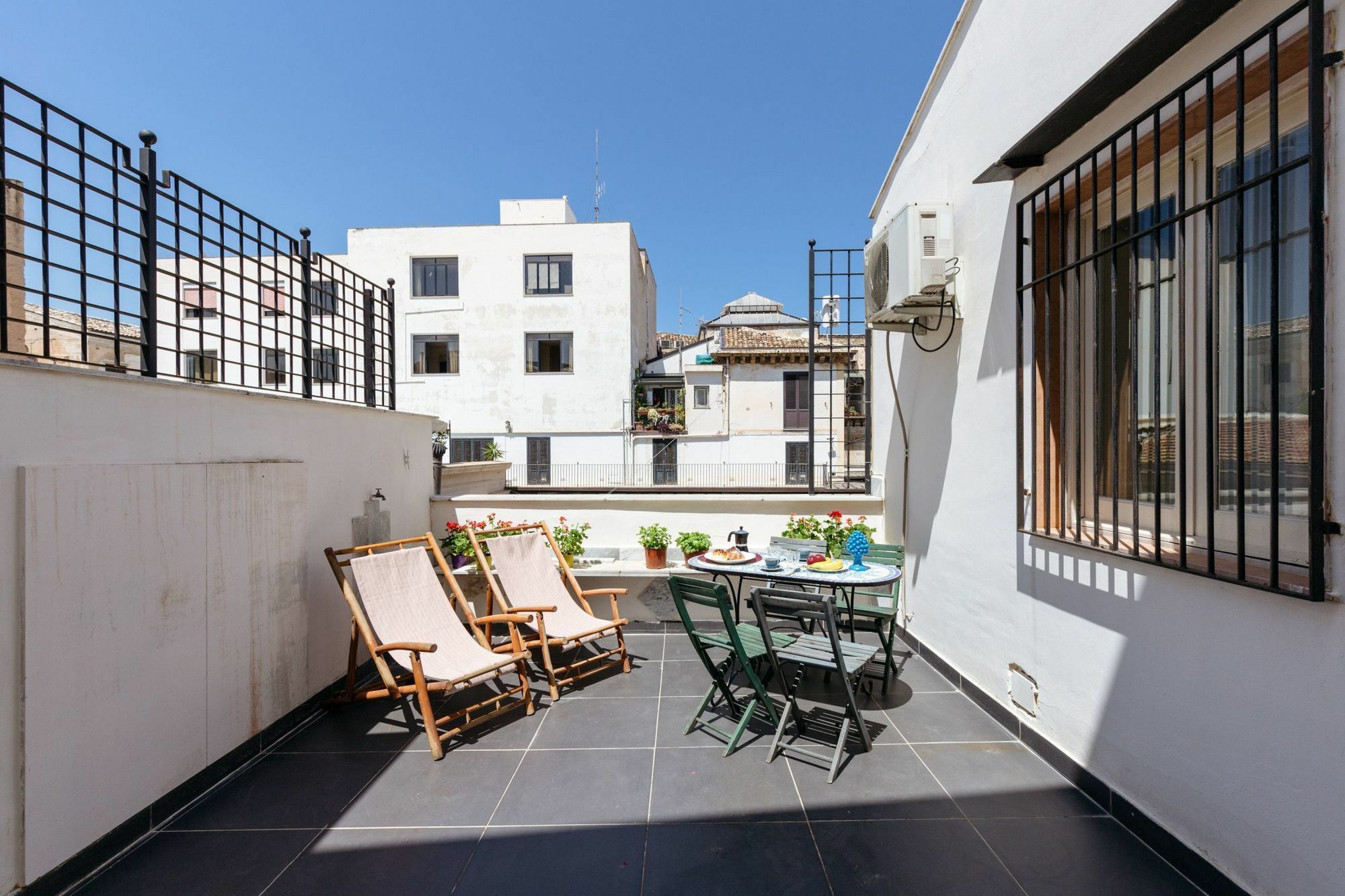 Sant'Elia Prestige Apartment With Balcony Palermo Luaran gambar